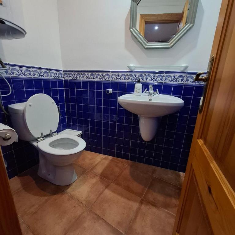 2BR Apartment & Pool & Terrace & Walk to Beach - Apartamento Deluxe de 2 dormitorios con vistas al jardín - 21