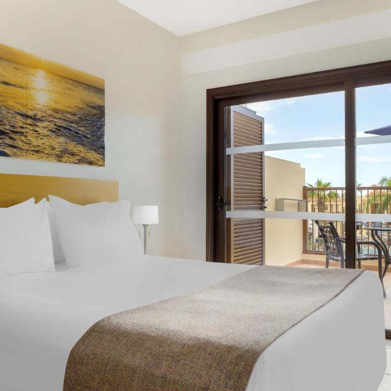 Hilton Vacation Club Royal Sunset Beach Club Tenerife - Apartamento Estudio con vistas a la piscina - 4