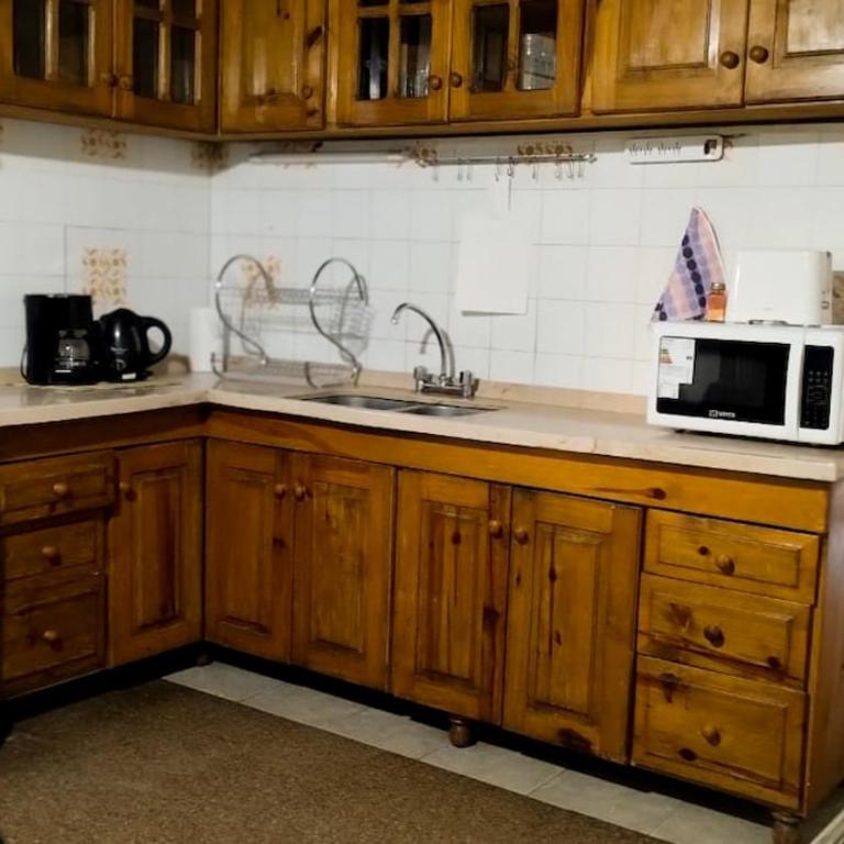 "Alojamiento en Uspallata" para hasta 6 personas - Three-Bedroom House - 6