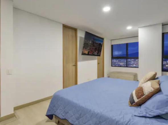 La mejor vista de Medellin, Poblado 3 habitaciones - Three-Bedroom Apartment - 34