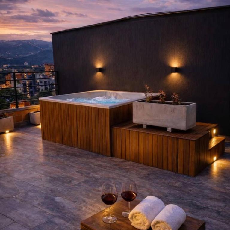 Luxury Duplex Loft AC Rooftop Jacuzzi Laureles - Apartment - 8