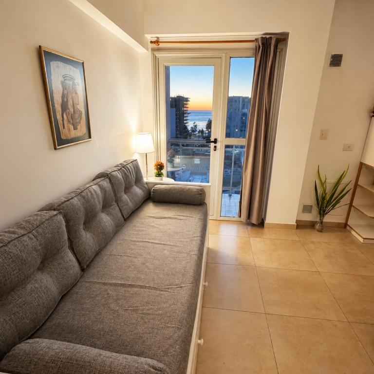 Depto Céntrico - Balcón Panorámico - Vistas frontales al mar - Parking - Apartamento de 1 dormitorio - 4