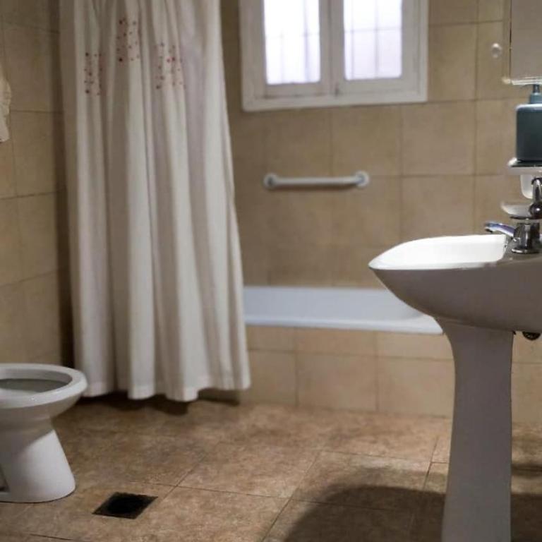 Accommodation in Uspallata for 6 people - Three-Bedroom House - 5