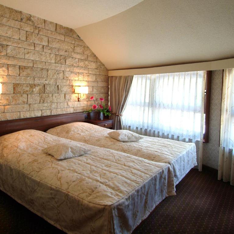 Hotel Restaurant La Porte d'Octodure - Chambre Triple - 5
