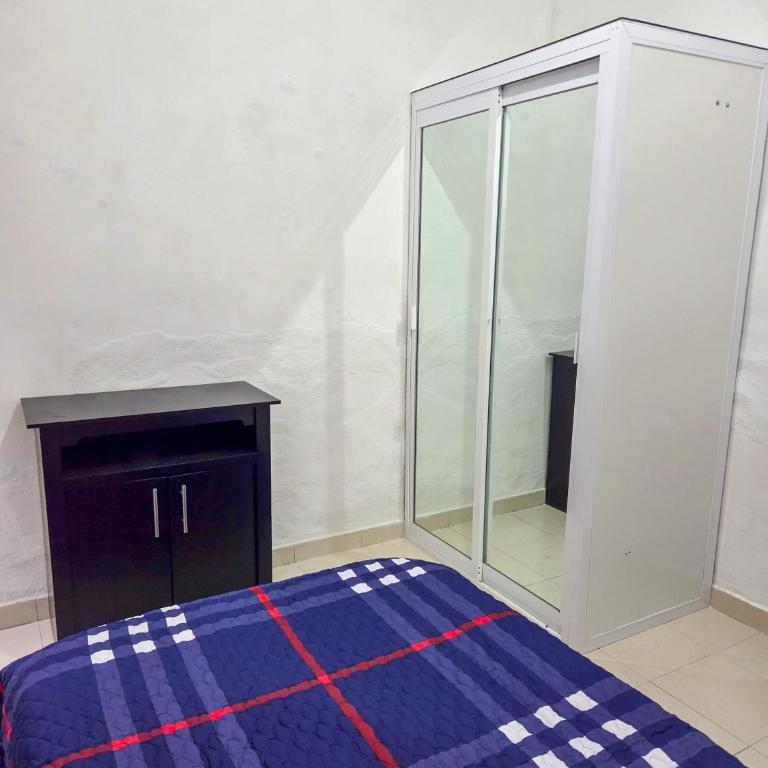Casa Ed - Habitación Individual con baño privado - 3