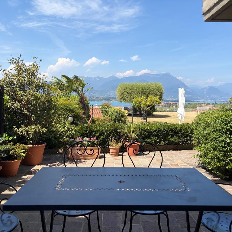 Flowers & garden apartment con vista lago - Casa con 2 Camere da Letto - 7