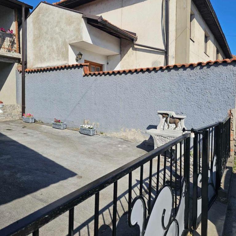 Apartman Edis i Elma - Two-Bedroom House - 11