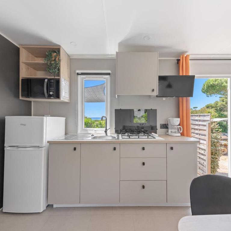 Le Laurier, mobil-home climatisé avec vue sur mer - Bungalow Deluxe - Vue sur Mer - 7