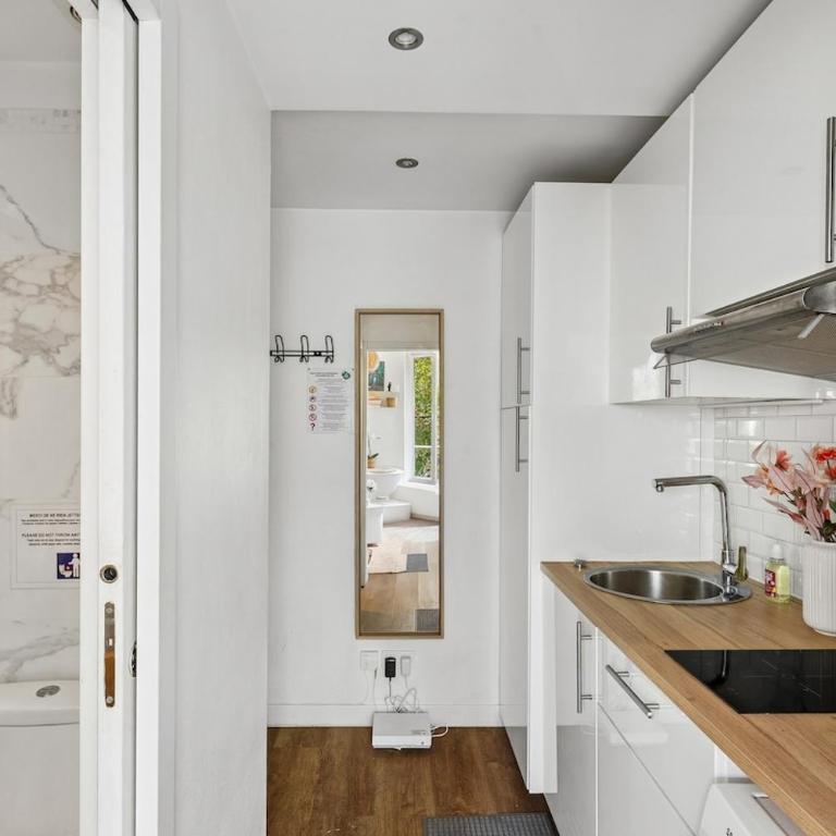 Elegant studio between Montmartre and Les Batignolles - Appartement 1 Chambre - 11