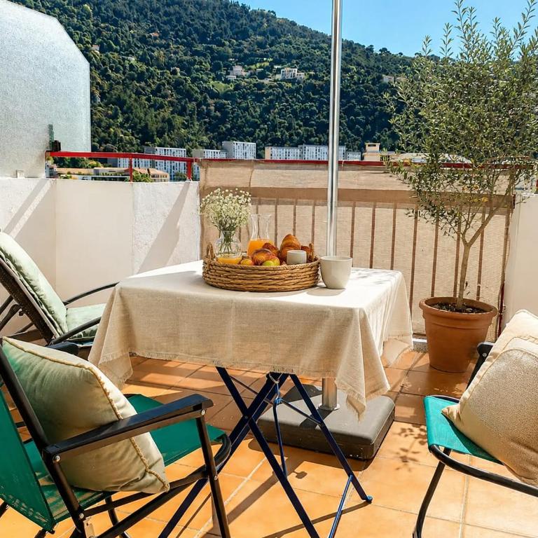 studio avec terrase parking - Appartement 1 Chambre - 1