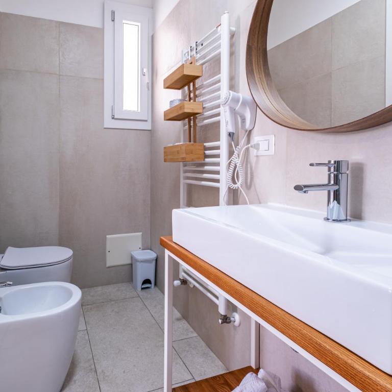 Lu Chiapparu B&B - Camera Matrimoniale con Bagno Privato - 24