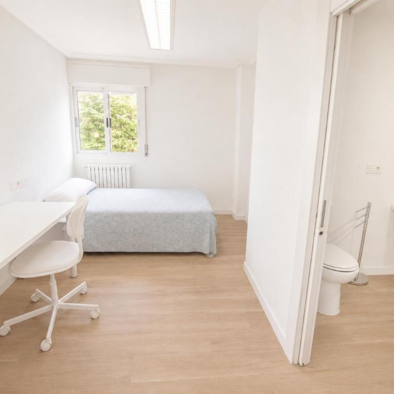 Residencia Universitaria "RUDMA HOSPITAL DEL REY" - Chambre Simple Standard - 1