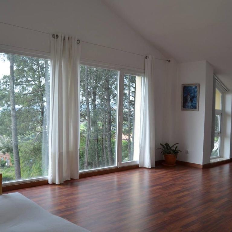 Villa Mouronzon con Finca 2500 m2 a 5 min centro - Villa - 33