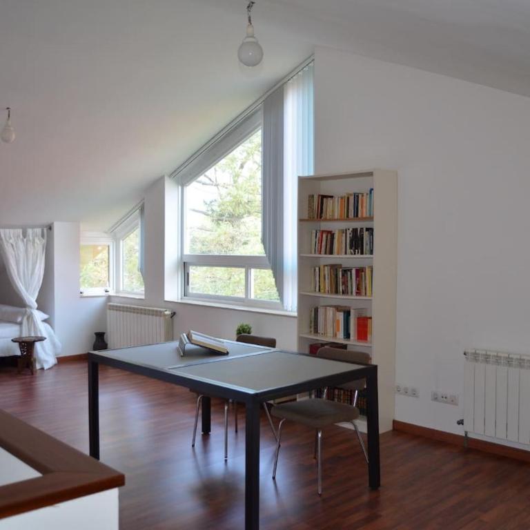 Villa Mouronzon con Finca 2500 m2 a 5 min centro - Villa - 48