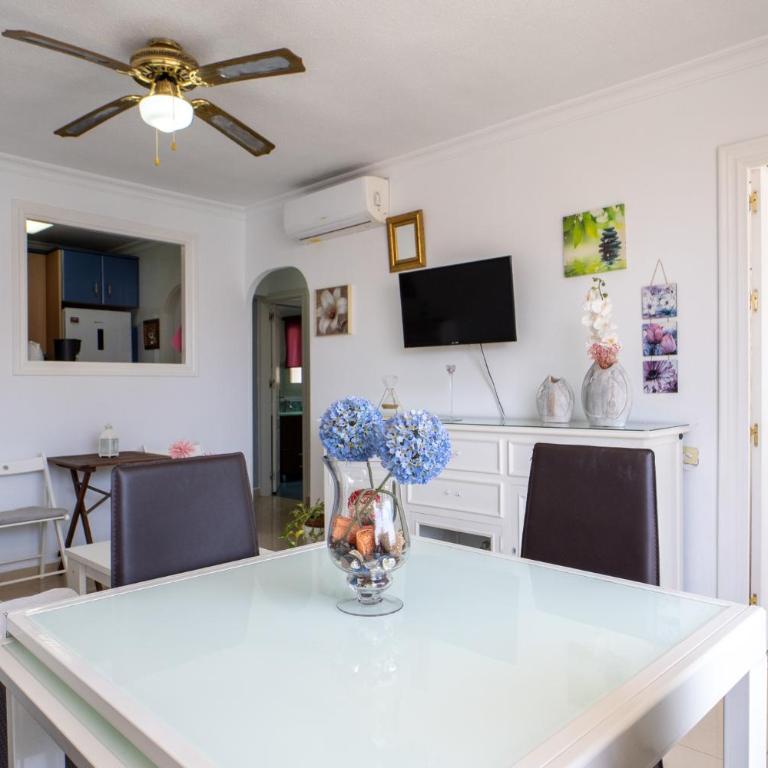 Fuengirola Apartments by Exclusive Homes MC248 - Two-Bedroom Apartment - 14