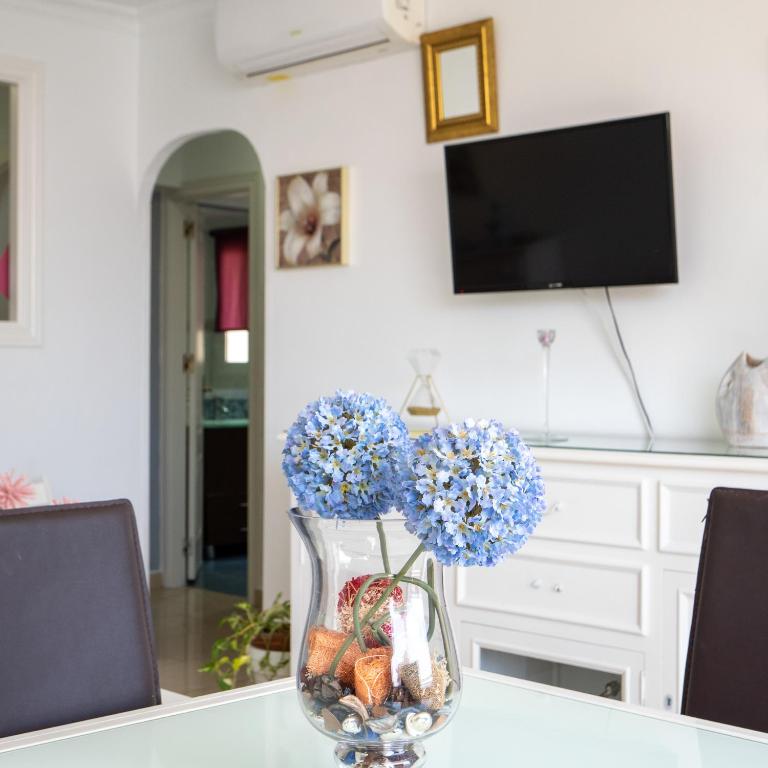 Fuengirola Apartments by Exclusive Homes MC248 - Two-Bedroom Apartment - 11