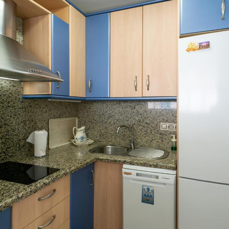 Fuengirola Apartments by Exclusive Homes MC248 - Two-Bedroom Apartment - 20