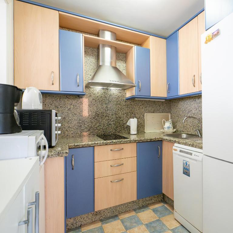 Fuengirola Apartments by Exclusive Homes MC248 - Two-Bedroom Apartment - 28