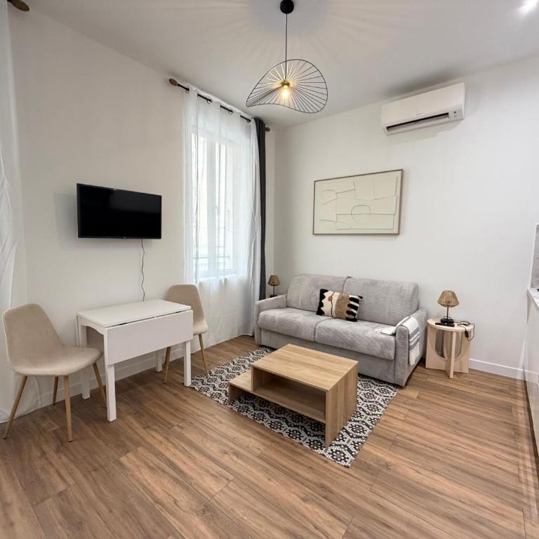 11 rue ROUGUIERE - Studio - 5