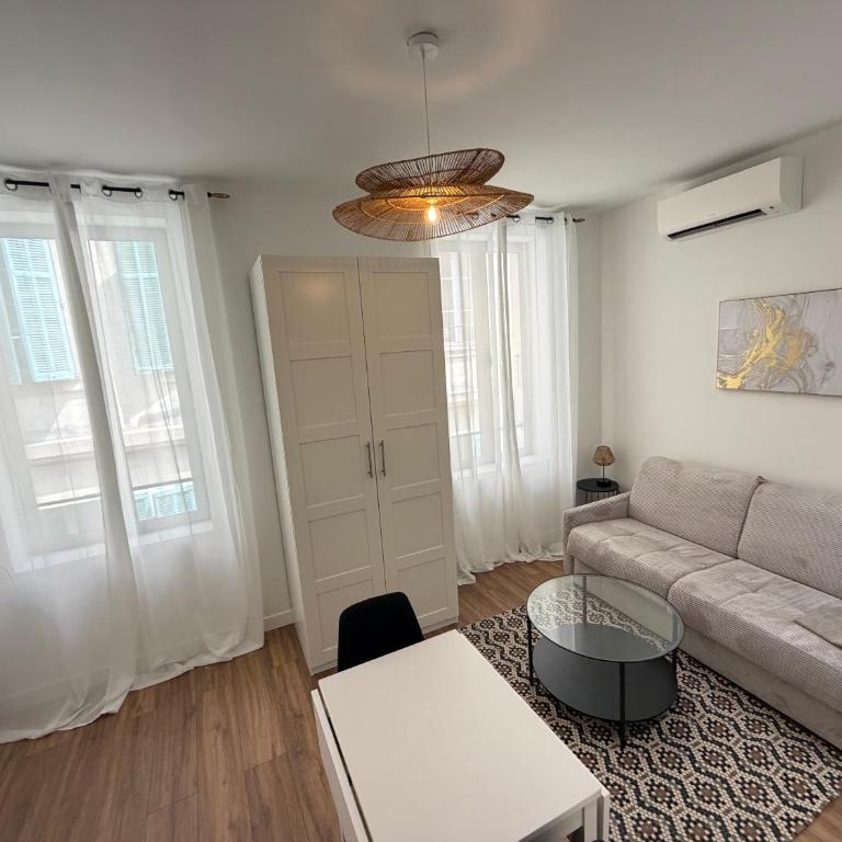 11 rue ROUGUIERE - Studio - 2