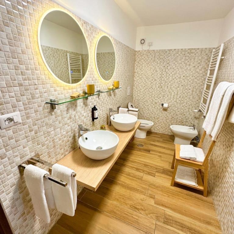 Conforti Suite - Two-Bedroom House - 8