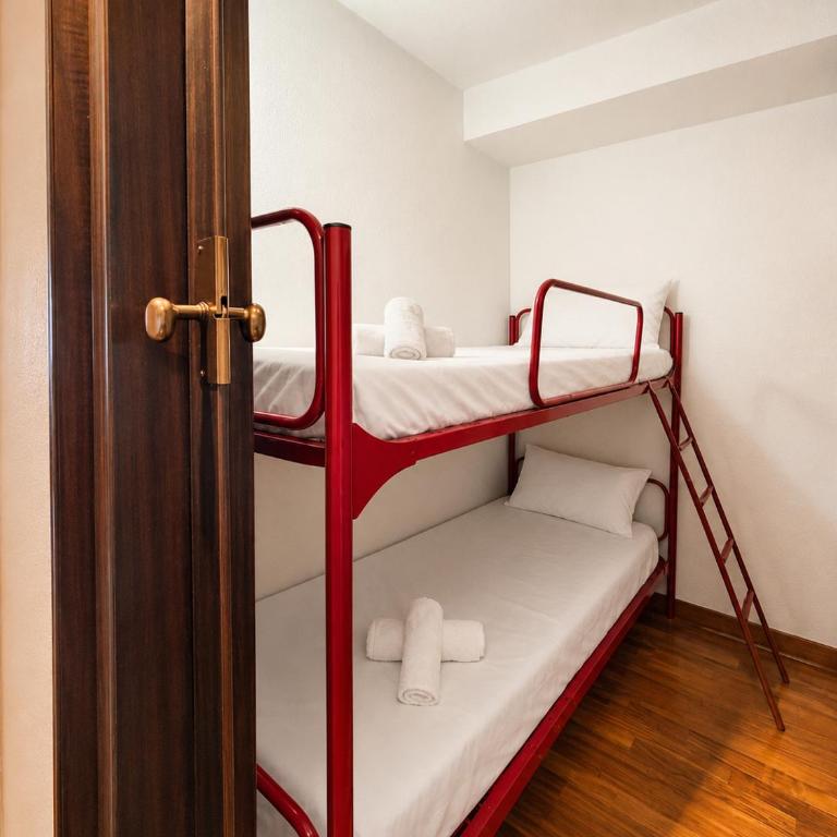 Hostdomus - City Center Apartment - Monolocale con Balcone - 11