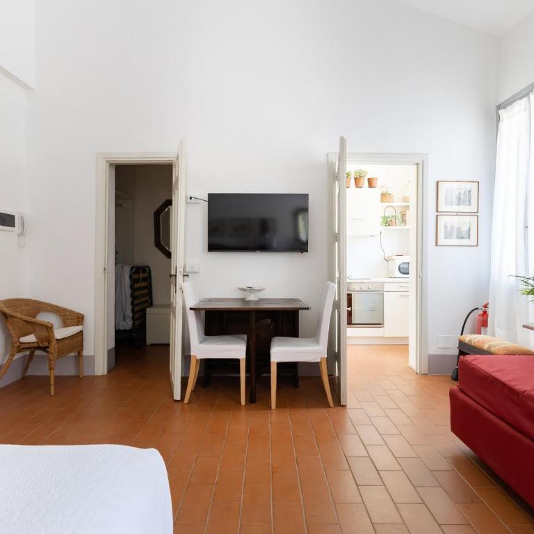 Palazzo Farini Suites 4 - Monolocale King con Divano-Letto - 5
