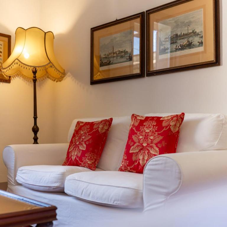 Palazzo Farini Suites 4 - Monolocale Deluxe - 9