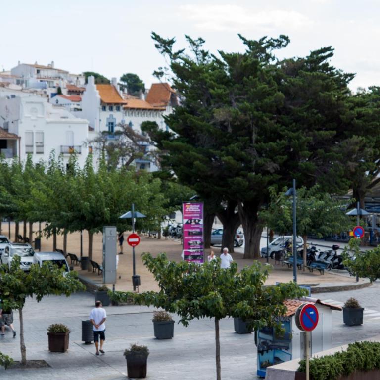 Hostal Marina Cadaqués - Habitación Doble con terraza - 1 o 2 camas - 7