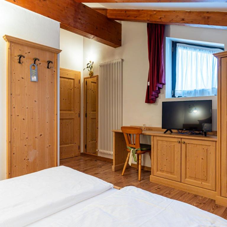 Hotel Castel Pietra - Habitación Doble Económica - 1 o 2 camas - 2