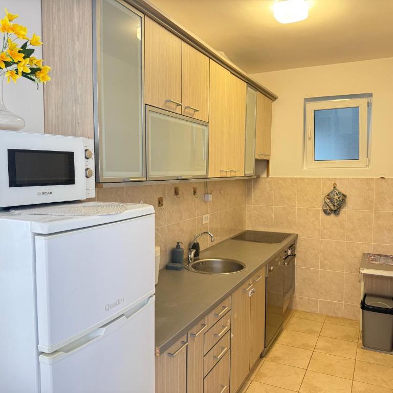 Sea Time Apartment - One-Bedroom Apartment with Balcony and Sea View - 8