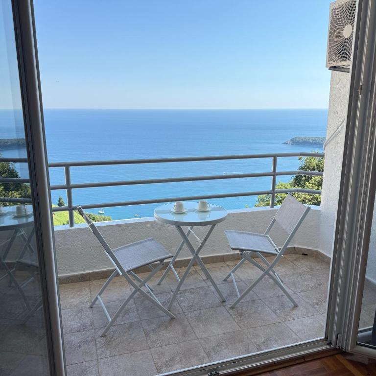 Sea Time Apartment - One-Bedroom Apartment with Balcony and Sea View - 7