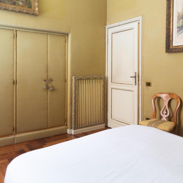 Casa Maria a Via Silla 91 - Appartamento con 2 Camere da Letto - 42