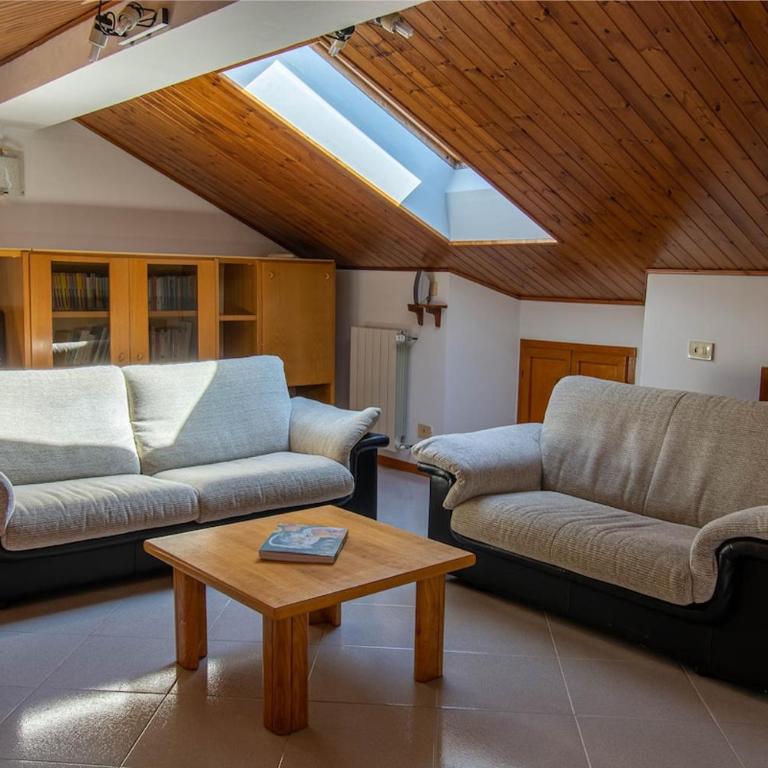 Terraced House - Quiet neighborhood - Free Parking - Appartamento con 3 Camere da Letto - 3