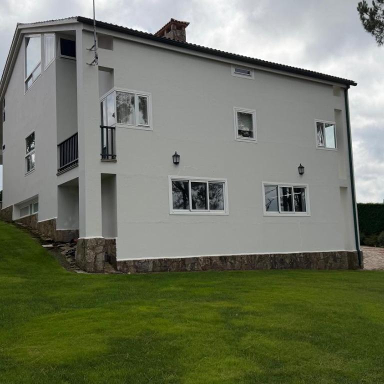 Villa Mouronzon con Finca 2500 m2 a 5 min centro - Villa - 54