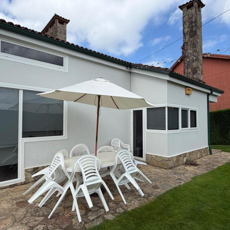 Villa Mouronzon con Finca 2500 m2 a 5 min centro - Villa - 56