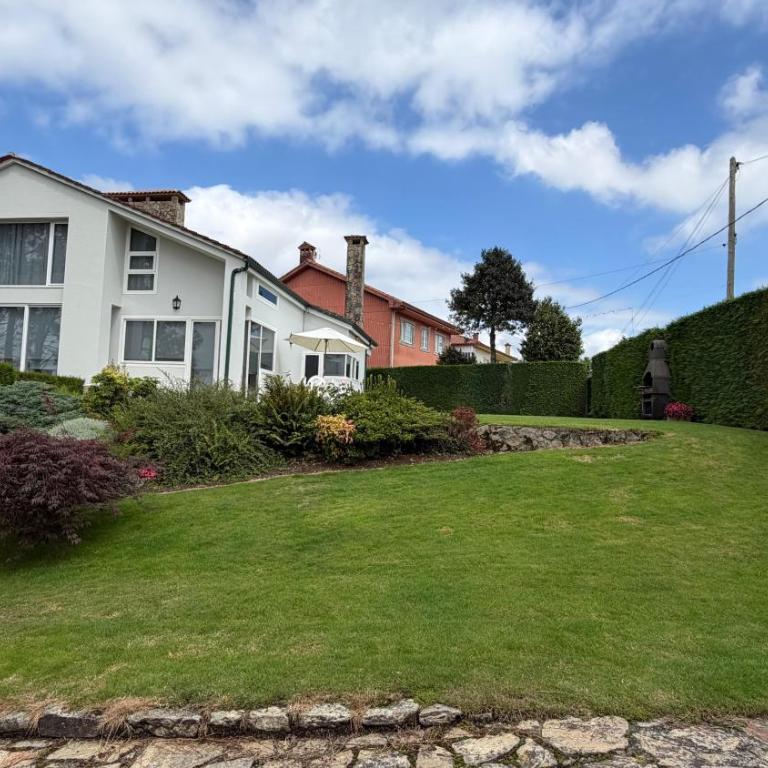 Villa Mouronzon con Finca 2500 m2 a 5 min centro - Villa - 61