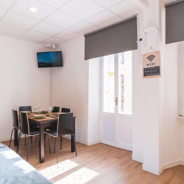 Trevi's BuddyRent - Appartamento con 2 Camere da Letto - 9