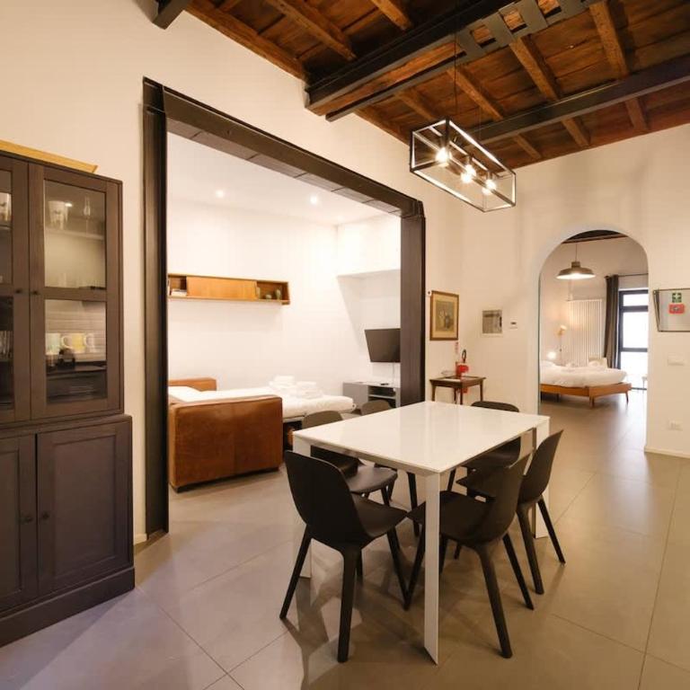 Golden House BuddyRent - Appartamento con 2 Camere da Letto - 8
