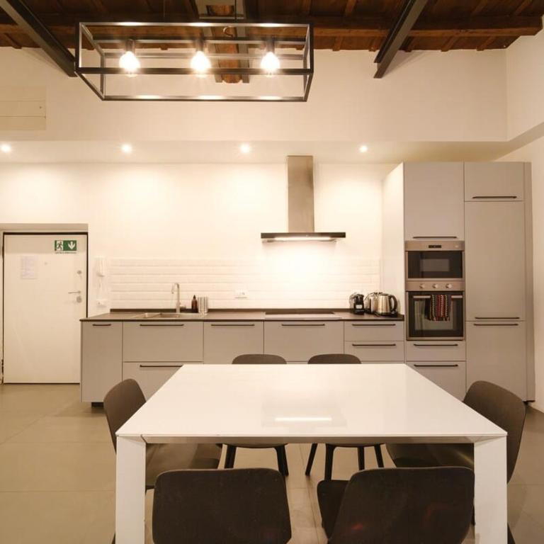 Golden House BuddyRent - Appartamento con 2 Camere da Letto - 11