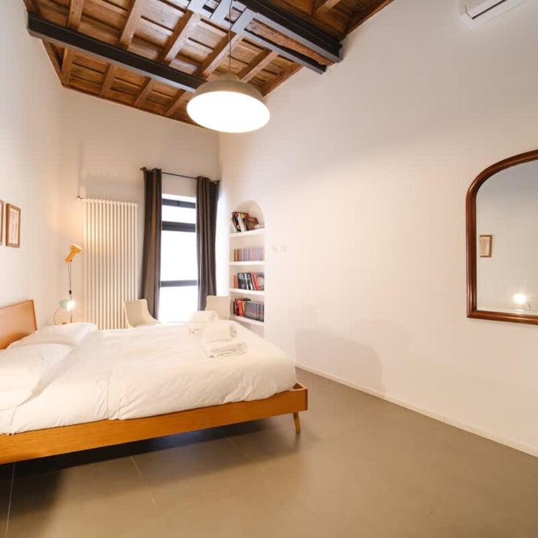 Golden House BuddyRent - Appartamento con 2 Camere da Letto - 25