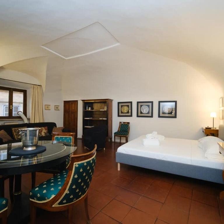 Pantheon's Arch by BuddyRent - One-Bedroom Apartment - 12