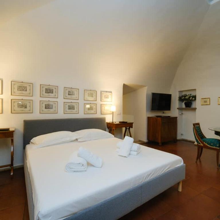 Pantheon's Arch by BuddyRent - One-Bedroom Apartment - 31