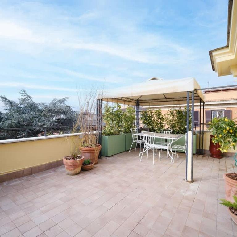 Terrazza Monteverde by BuddyRent - Apartamento - 15