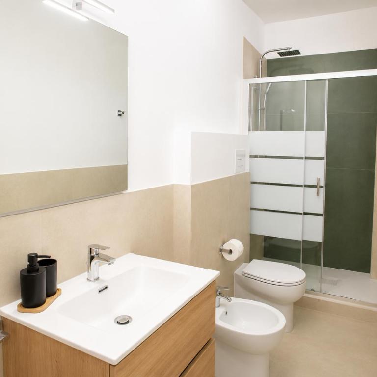 Miramare Apartments - One-Bedroom Apartment - 7