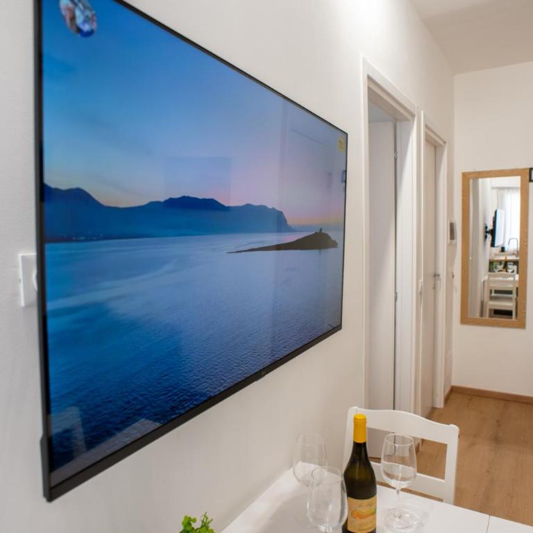 Miramare Apartments - One-Bedroom Apartment - 6