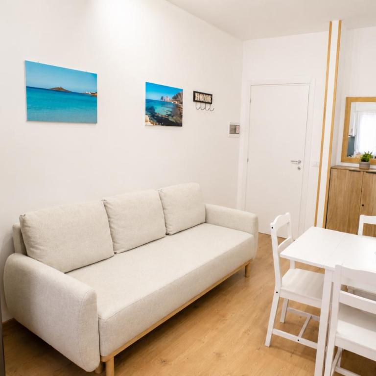 Miramare Apartments - One-Bedroom Apartment - 10