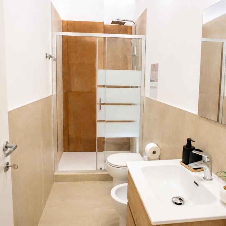 Miramare Apartments - One-Bedroom Apartment - 14