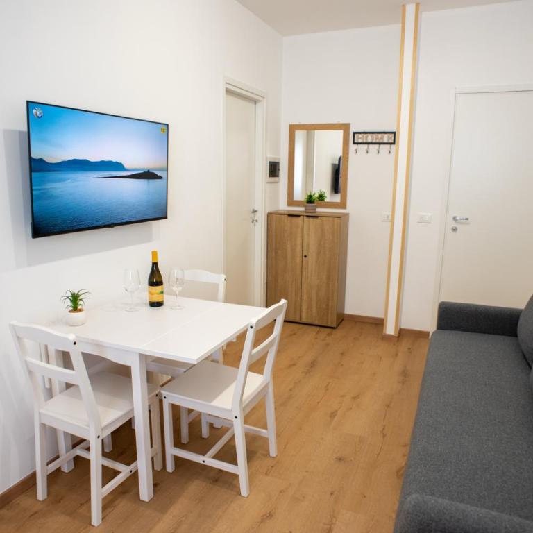 Miramare Apartments - One-Bedroom Apartment - 17