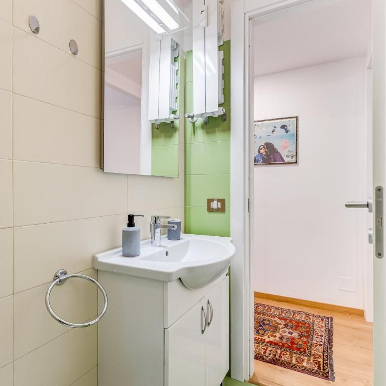 Dream House - Appartamento con 2 Camere da Letto - 55
